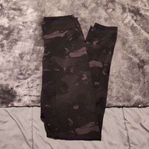 MUST BUNDLE - High Rise Buttery Soft Black Camouflage Leggings